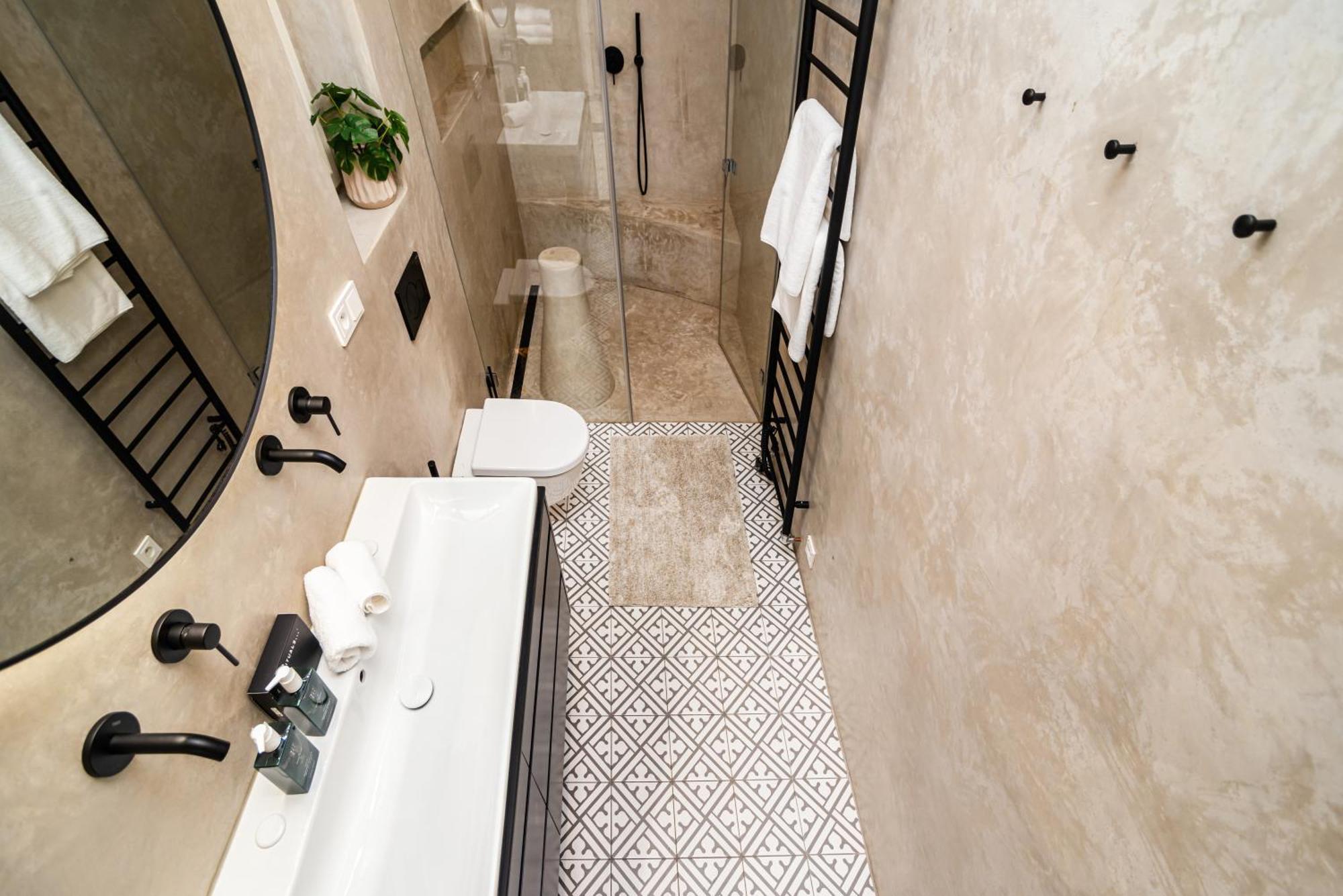 Luxurious 3bed Very Spacious In The Area * Praha