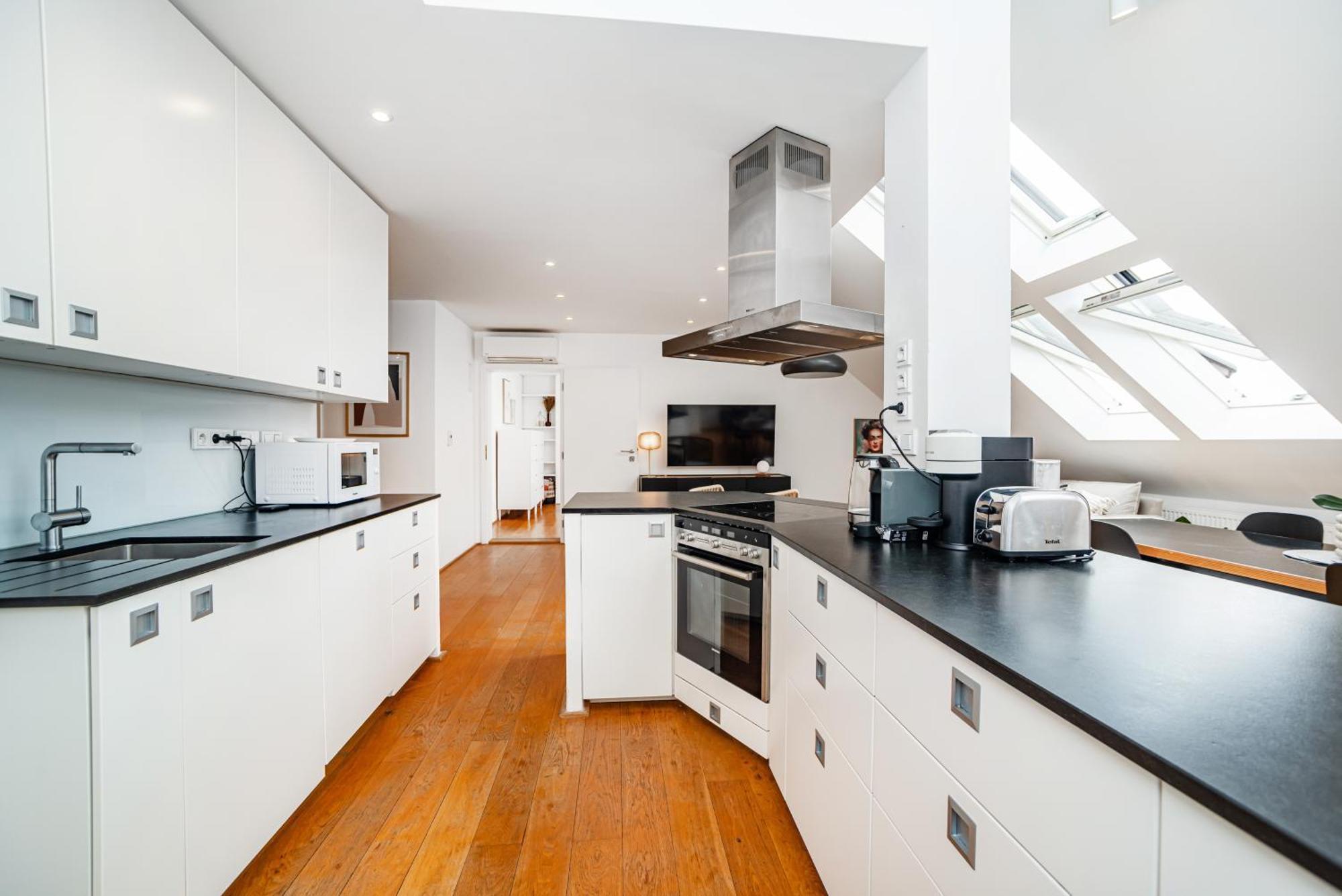 Apartmán Luxurious 3bed Very Spacious In The Area Praha